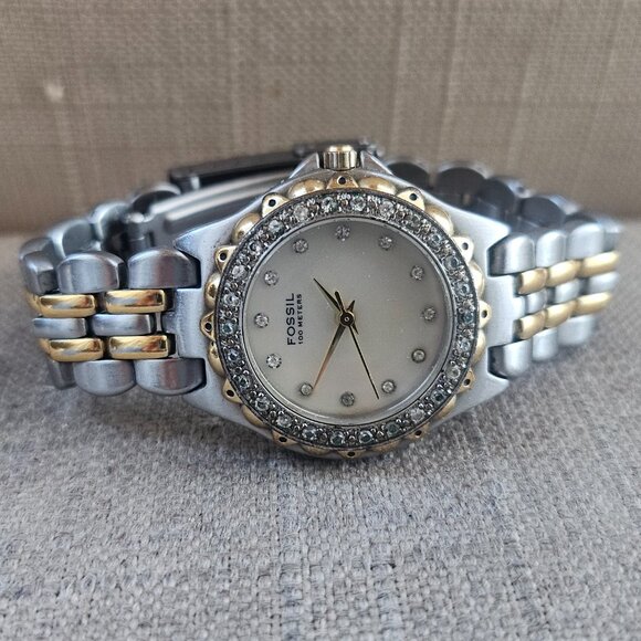 Fossil Women Wrsitwatch Crystals Accent Face Silver/Gold Tone Quartz Watch - Picture 5 of 14